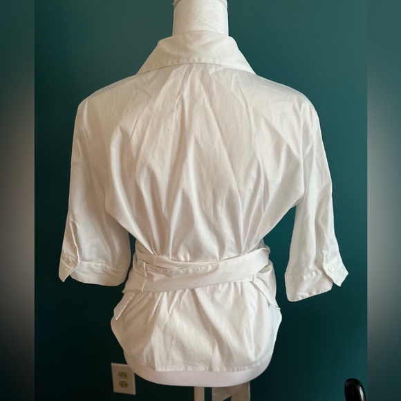 White House Black Market White Wrap Blouse Top 3/4 sleeves work business M - Picture 2 of 5